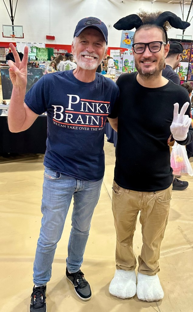 Kevie The Dreamer poses with voice actor Rob Paulsen at Final Boss Con in Ohio.